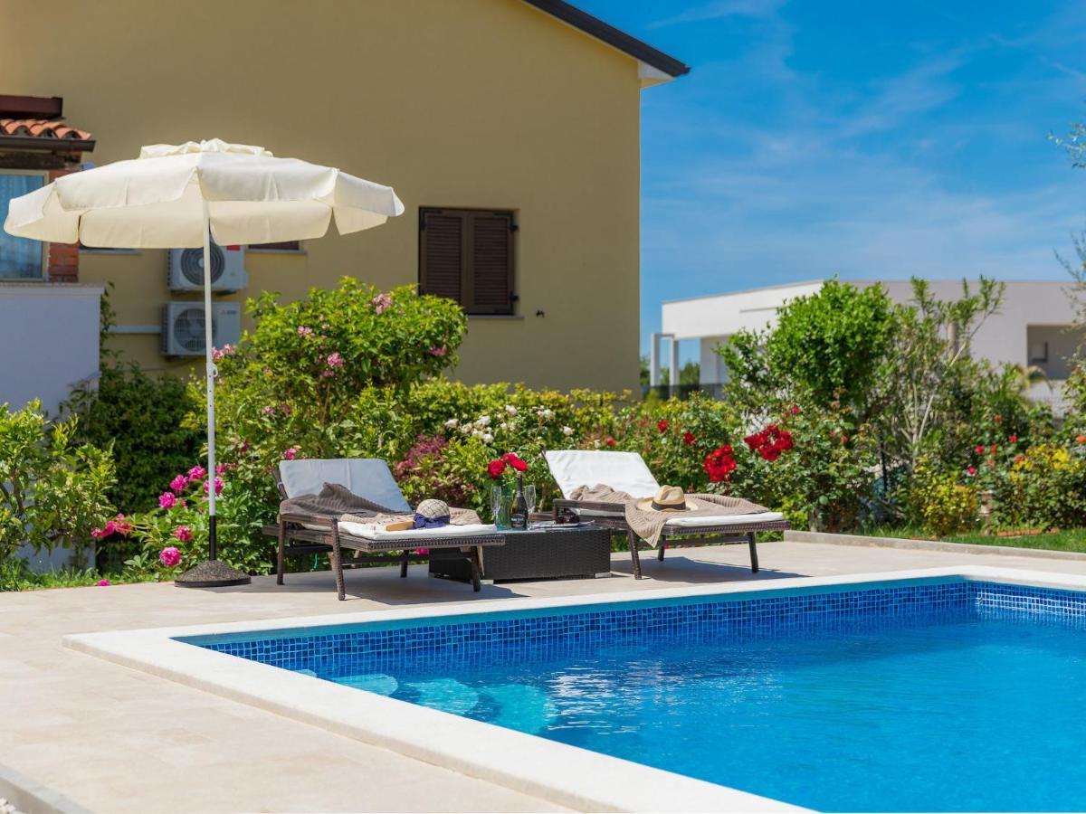 Apartment Chiara By Interhome Novigrad Istria Exterior foto